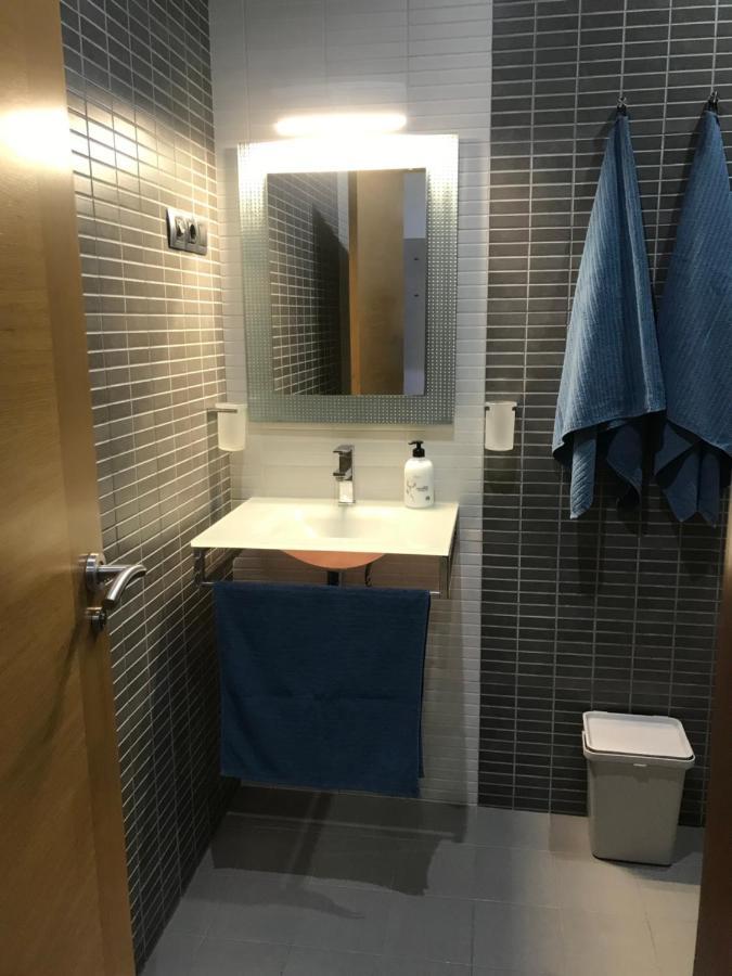 Апартаменти Apartamento Centro Con Vistas Фістерра Екстер'єр фото
